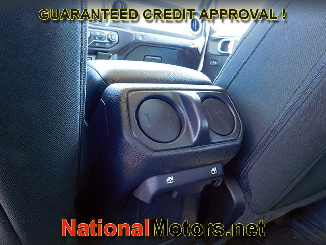 Jeep Wrangler 4xe Vehicle Full-screen Gallery Image 18