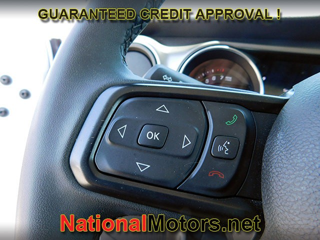 Jeep Wrangler 4xe Vehicle Full-screen Gallery Image 29