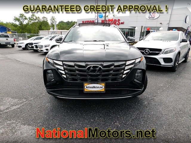 Hyundai Tucson Vehicle Full-screen Gallery Image 03