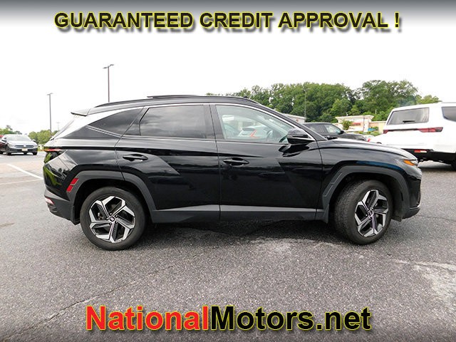 Hyundai Tucson Vehicle Full-screen Gallery Image 04