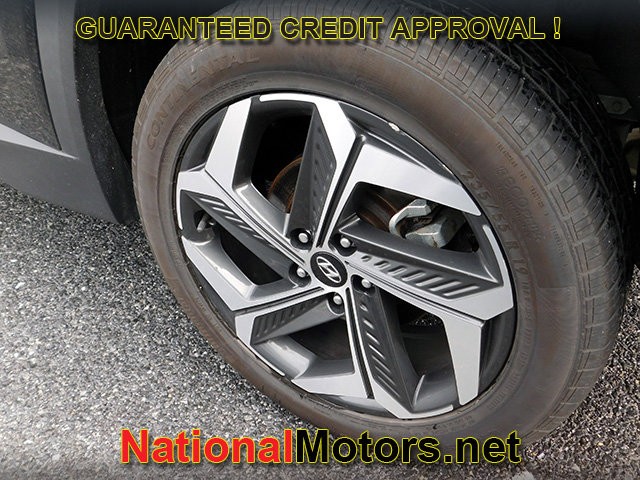Hyundai Tucson Vehicle Full-screen Gallery Image 08