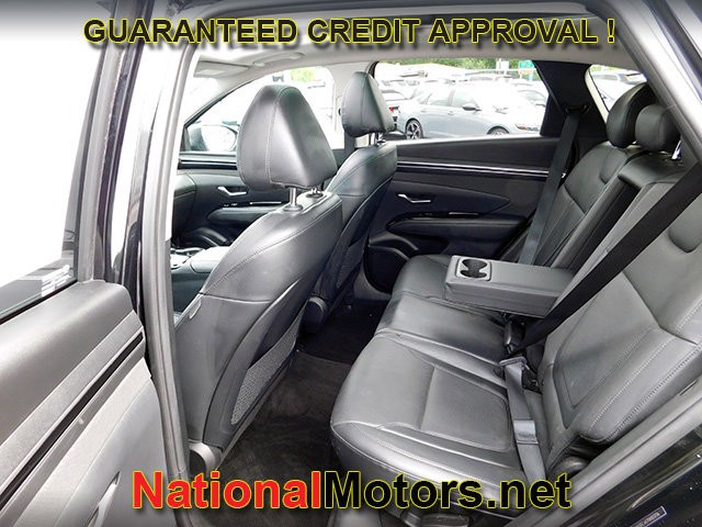 Hyundai Tucson Vehicle Full-screen Gallery Image 10