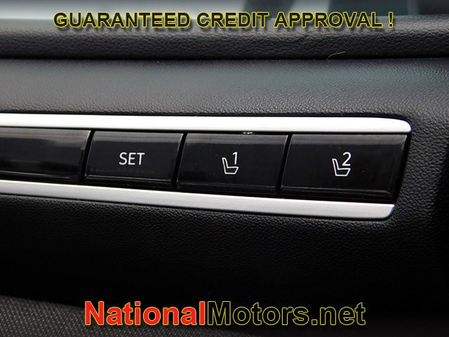 Hyundai Tucson Vehicle Full-screen Gallery Image 26