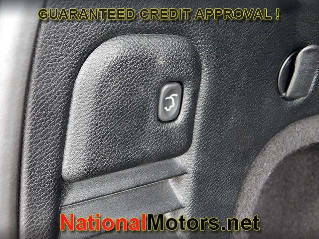 Jeep Grand Cherokee Vehicle Full-screen Gallery Image 08