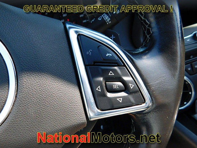 Chevrolet Camaro Vehicle Full-screen Gallery Image 14