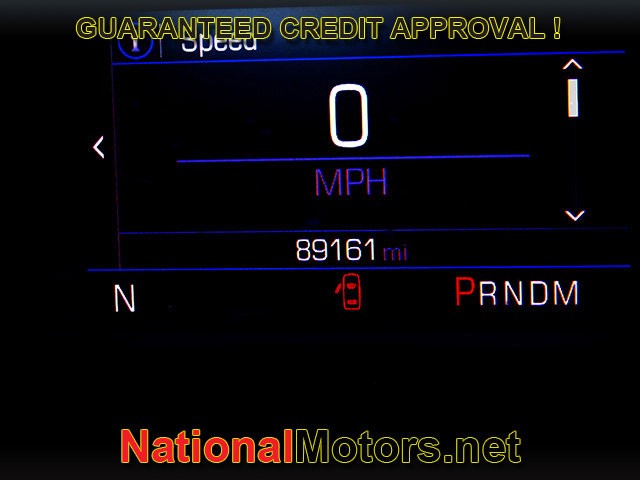 Chevrolet Camaro Vehicle Full-screen Gallery Image 16