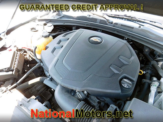 Chevrolet Camaro Vehicle Full-screen Gallery Image 17