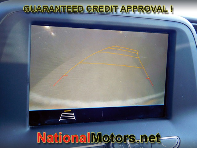 Chevrolet Camaro Vehicle Full-screen Gallery Image 18