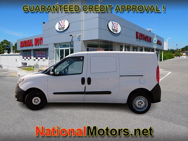 Ram ProMaster City Cargo Van Vehicle Full-screen Gallery Image 03