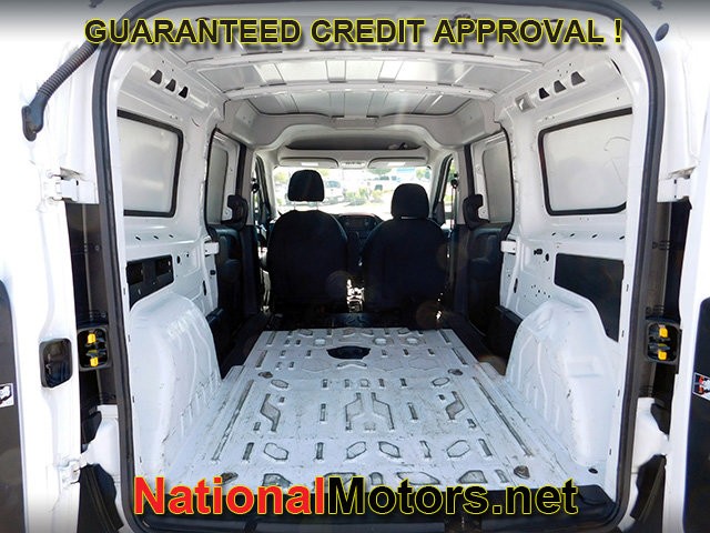 Ram ProMaster City Cargo Van Vehicle Full-screen Gallery Image 05