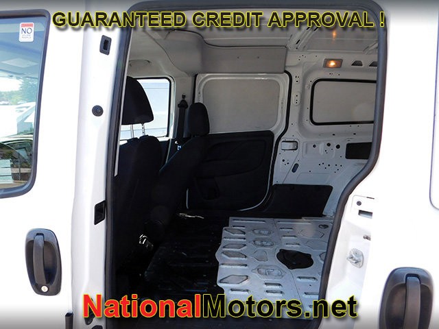 Ram ProMaster City Cargo Van Vehicle Full-screen Gallery Image 08