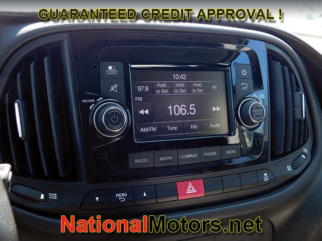 Ram ProMaster City Cargo Van Vehicle Full-screen Gallery Image 12