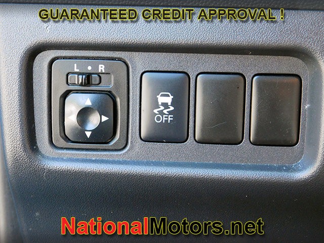 Mitsubishi Mirage Vehicle Full-screen Gallery Image 16