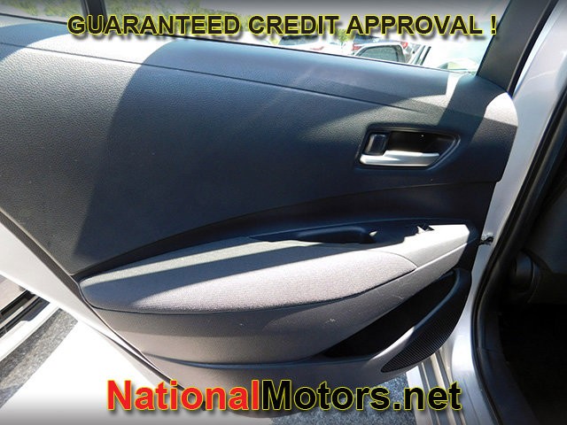 Toyota Corolla Vehicle Full-screen Gallery Image 07