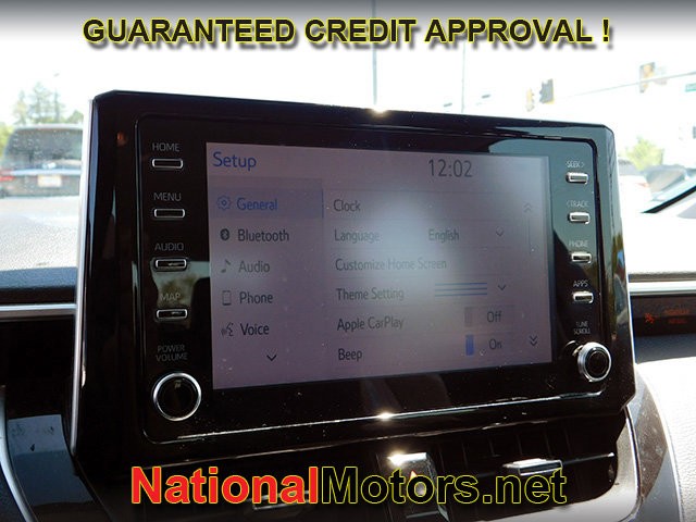 Toyota Corolla Vehicle Full-screen Gallery Image 12