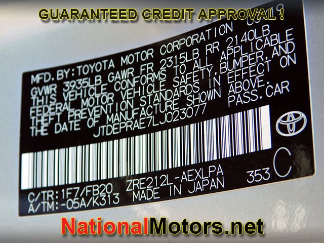 Toyota Corolla Vehicle Full-screen Gallery Image 20