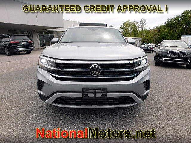 Volkswagen Atlas Vehicle Full-screen Gallery Image 03