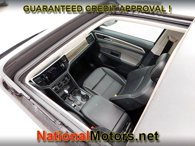 Volkswagen Atlas Vehicle Full-screen Gallery Image 07