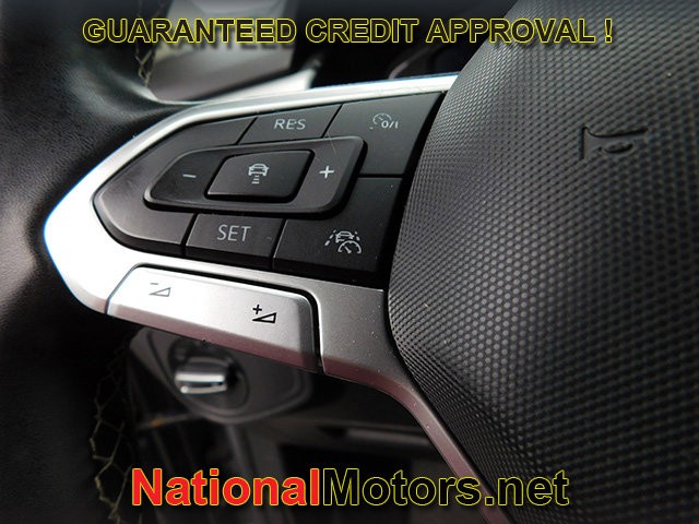 Volkswagen Atlas Vehicle Full-screen Gallery Image 19
