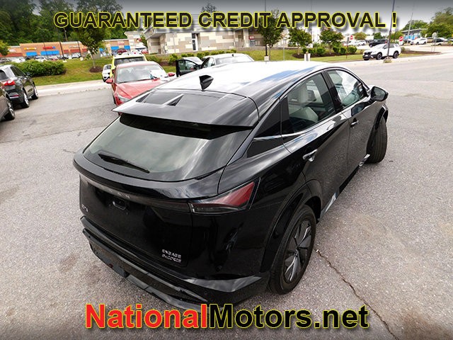 Nissan ARIYA Vehicle Full-screen Gallery Image 04