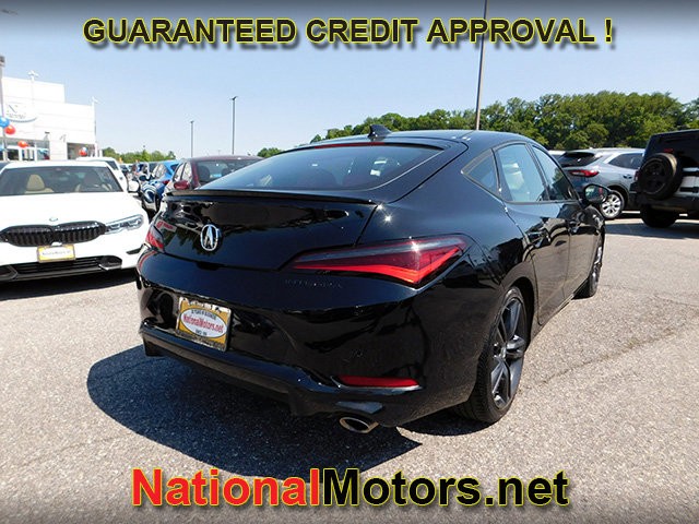 Acura Integra Vehicle Full-screen Gallery Image 03