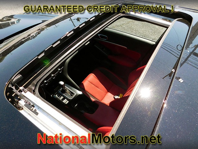 Acura Integra Vehicle Full-screen Gallery Image 05