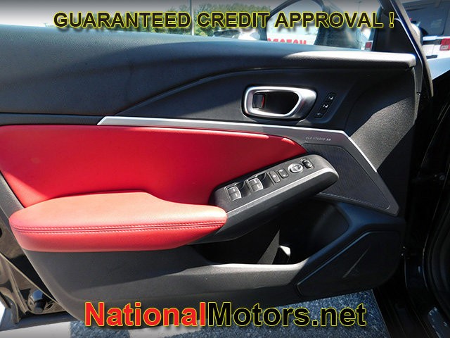 Acura Integra Vehicle Full-screen Gallery Image 13
