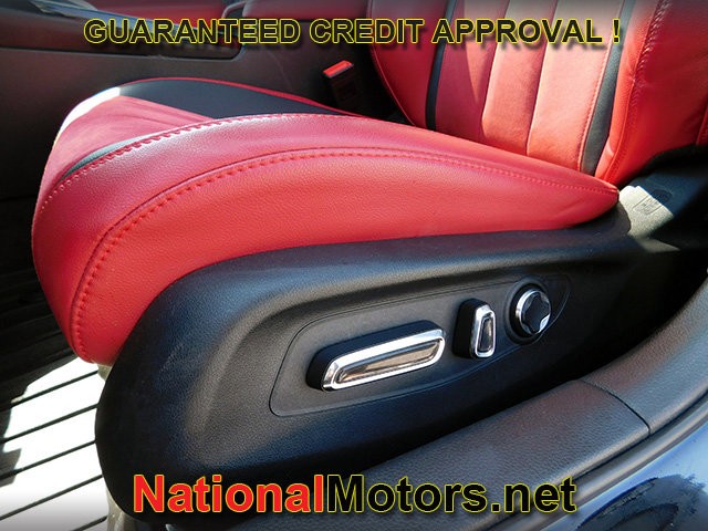 Acura Integra Vehicle Full-screen Gallery Image 16