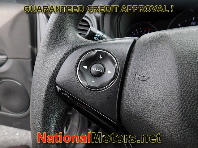 Honda HR-V Vehicle Full-screen Gallery Image 18