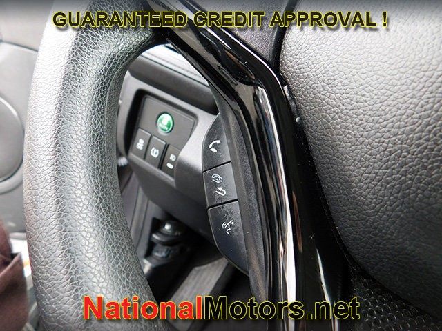 Honda HR-V Vehicle Full-screen Gallery Image 19
