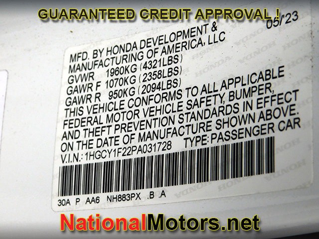 Honda Accord Sedan Vehicle Full-screen Gallery Image 18