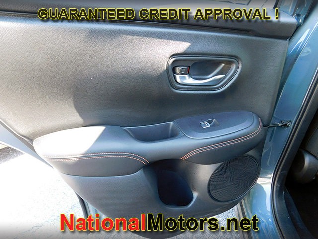 Honda HR-V Vehicle Full-screen Gallery Image 06