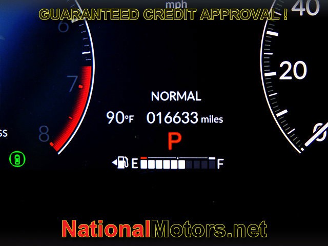 Honda HR-V Vehicle Full-screen Gallery Image 17