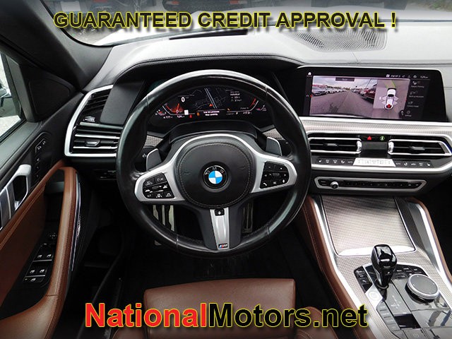 BMW X6 Vehicle Full-screen Gallery Image 13