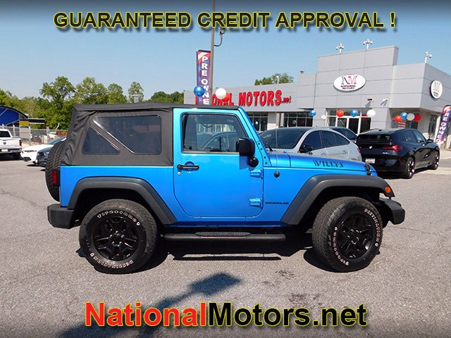 Jeep Wrangler Vehicle Full-screen Gallery Image 04