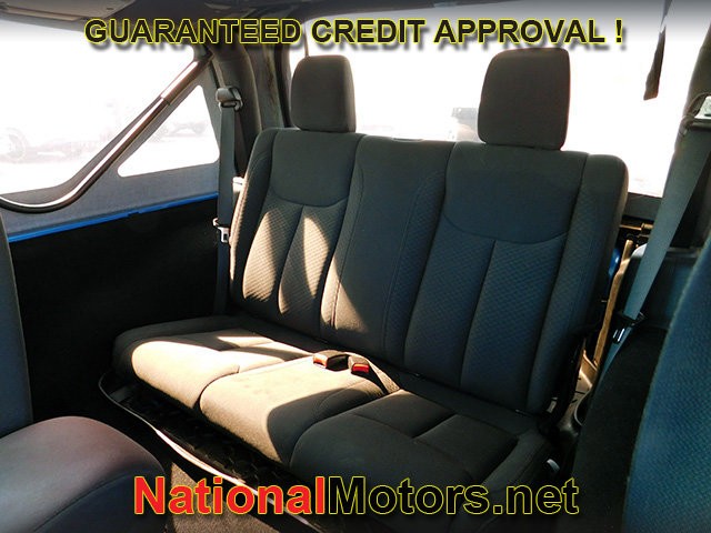 Jeep Wrangler Vehicle Full-screen Gallery Image 12