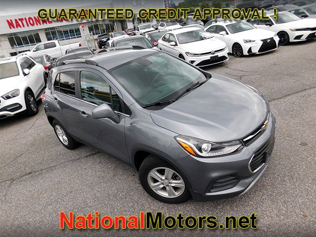 Chevrolet Trax Vehicle Full-screen Gallery Image 02