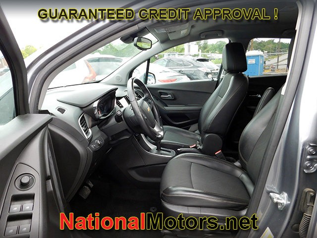 Chevrolet Trax Vehicle Full-screen Gallery Image 12