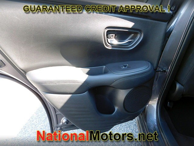 Honda HR-V Vehicle Full-screen Gallery Image 08