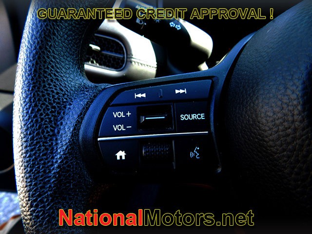 Honda HR-V Vehicle Full-screen Gallery Image 18