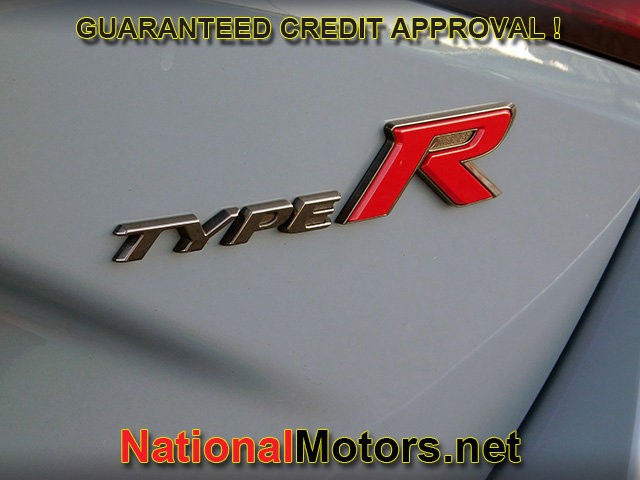 Honda Civic Type R Vehicle Full-screen Gallery Image 06