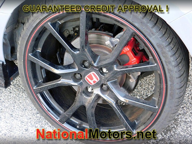 Honda Civic Type R Vehicle Full-screen Gallery Image 08