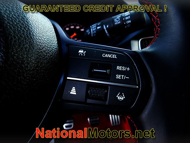 Honda Civic Type R Vehicle Full-screen Gallery Image 22