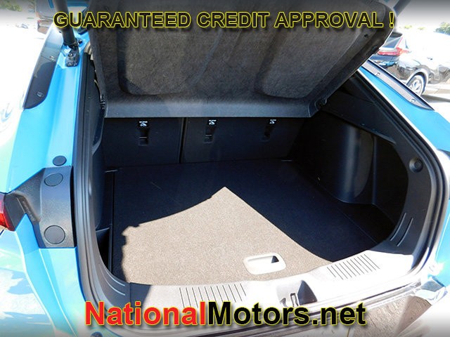 Buick Envista Vehicle Full-screen Gallery Image 06