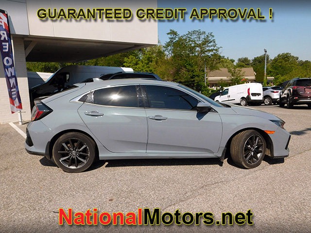 Honda Civic Hatchback Vehicle Full-screen Gallery Image 02
