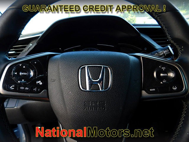 Honda Civic Hatchback Vehicle Full-screen Gallery Image 16