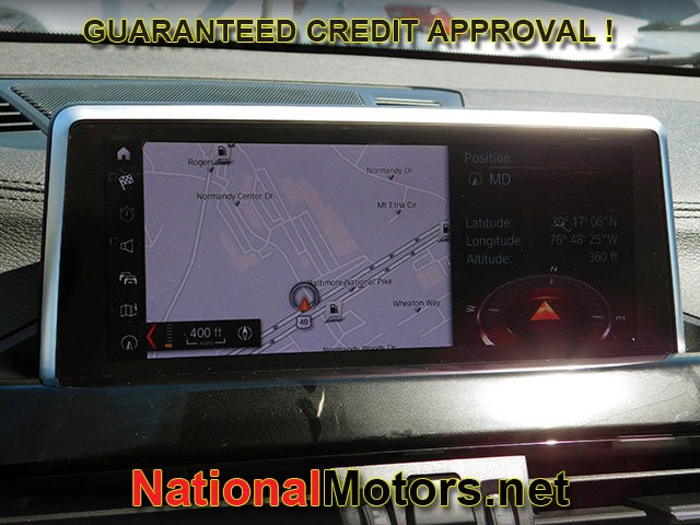BMW X2 Vehicle Full-screen Gallery Image 20