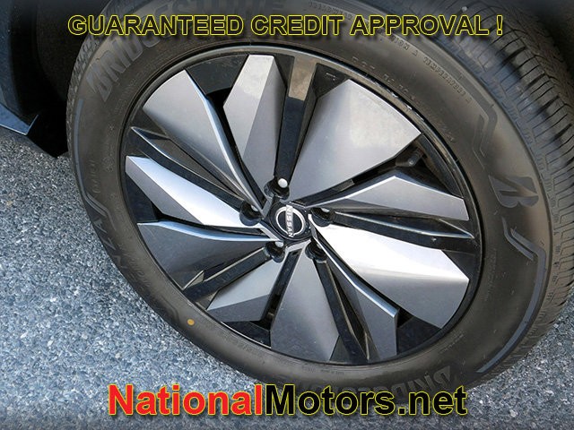 Nissan ARIYA Vehicle Full-screen Gallery Image 07