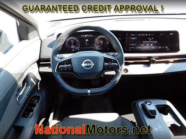 Nissan ARIYA Vehicle Full-screen Gallery Image 10