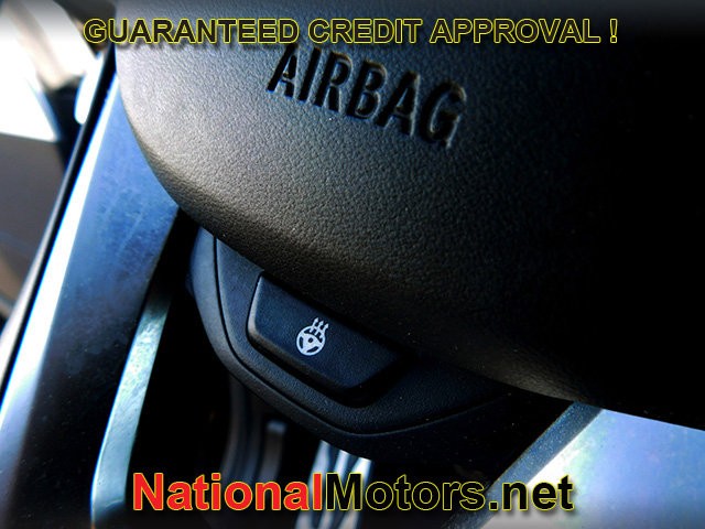 BMW X3 Vehicle Full-screen Gallery Image 26